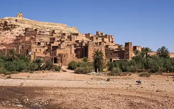 دليلك السياحي لأعماق الصحراء المغربية